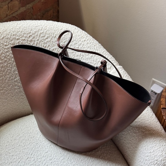 Sezane Mara Bag - smooth chocolate color - Picture 2 of 12